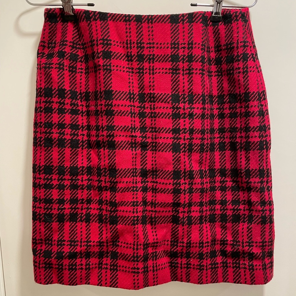 Eddie Bauer Red and Black Plaid Women's Wool Skirt